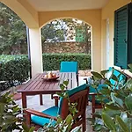 Seaside Laurus דירה מורטר