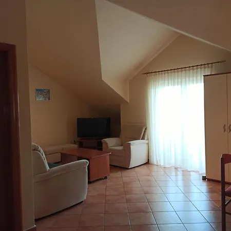 Apartman Seaside Laurus Murter