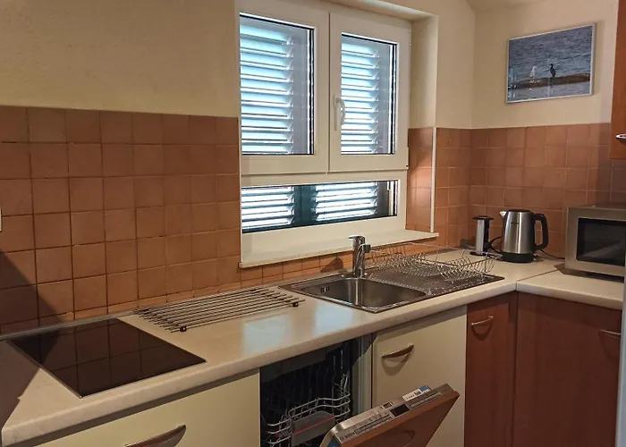 Seaside Laurus Apartament Murter